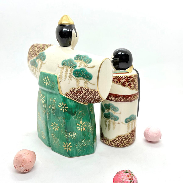京都燒雛人形「陶瓷小型垂直雛」[附特製木盒及畫架] 第4張的照片