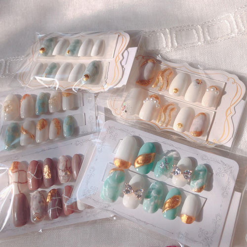 リボンフラワーフレンチガーリー ネイル ネイルチップ（つけ爪） moco