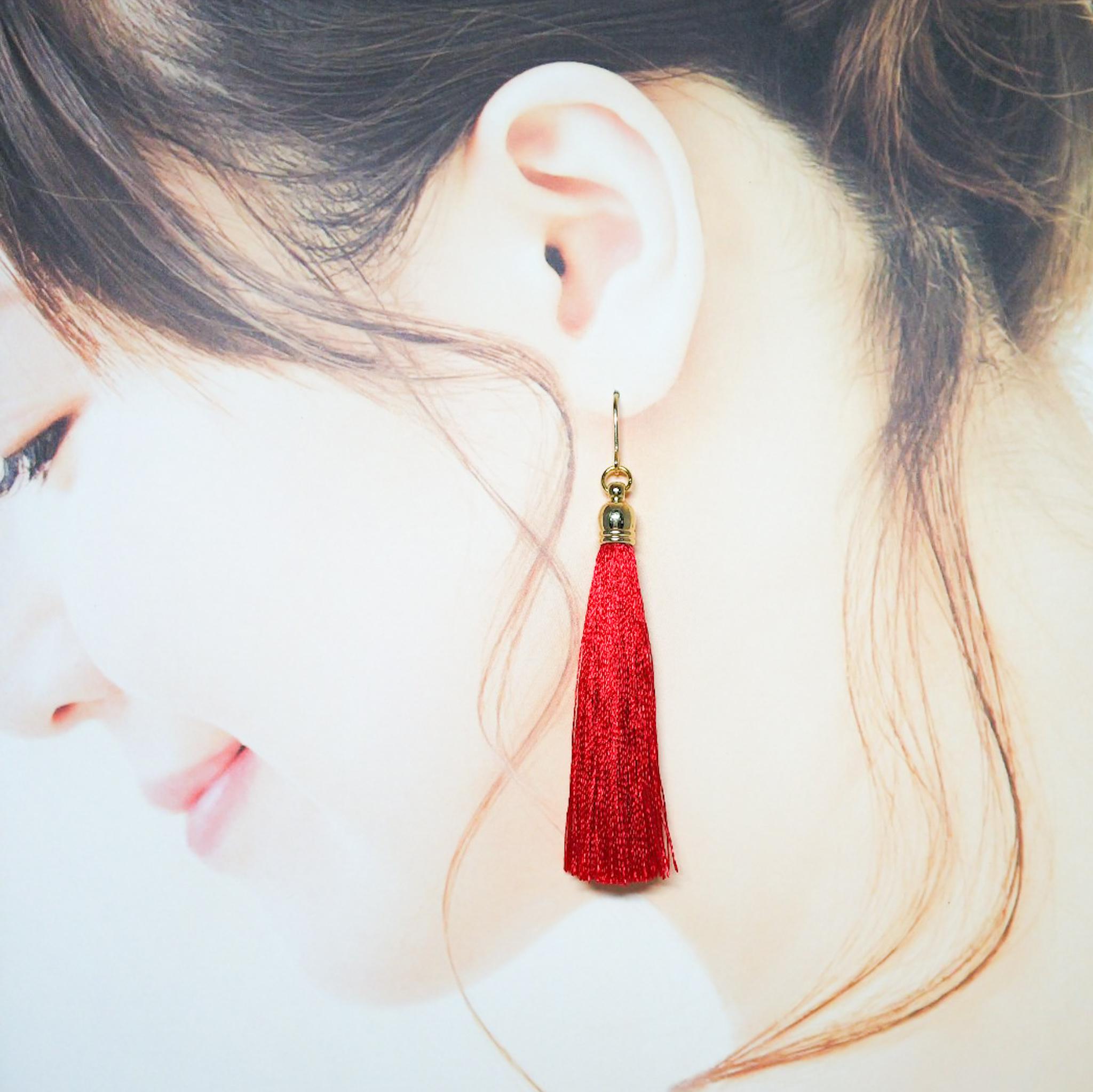 新作⭐赤青フリンジカラフルピアスイヤリング夏タッセルネイティブ
