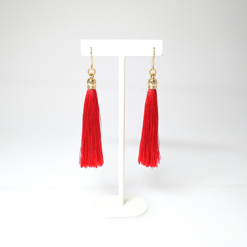 【1258】パールチェーン付き赤いタッセルのピアス ショートタッセル ピアス/イヤリング 赤色 ピアス（フック・チェーン