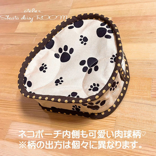 てぃんくる様♥️オーダーページ②　猫耳女の子　持ち手付きフラットポーチ 2560010544584.jpg