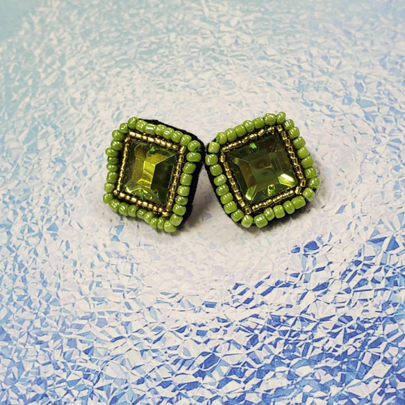 ビーズ刺繍◇スクエア◇ピアス/イヤリング 7枚目の画像