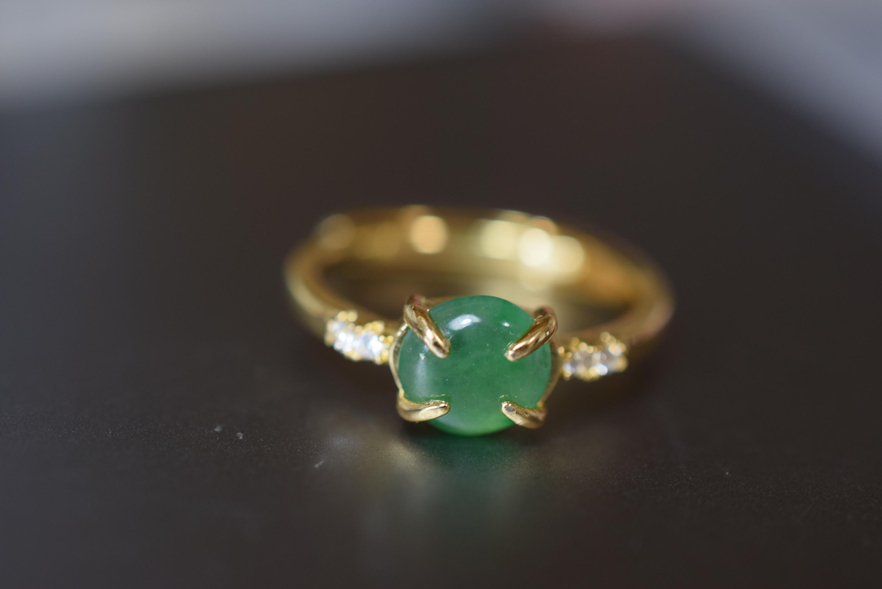 E64 上品 ミャンマー産 陽緑 本翡翠 シンプル リング 指輪 フリーサイズ イエローゴール