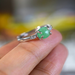 E202 天然ミャンマー産 緑 本翡翠 指輪 シンプル リング フリーサイズ 2枚目の画像