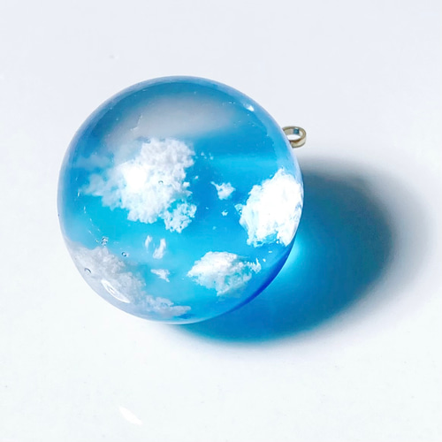 No.1370空玉/雲玉レジン24mm【ちいこい】 受注生産】雲レジンの空玉キーホルダー(2cm)｜青空・空色・雲モチーフ