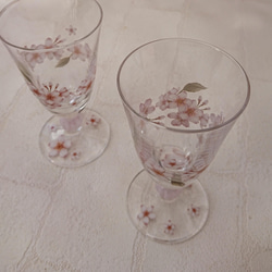 「桜ハンドメイド2020」　桜が舞う♪ペア・ワイングラス 5枚目の画像
