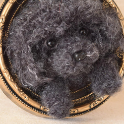 トイプードル　黒　額　羊毛フェルト　羊毛　プレゼント 3枚目の画像