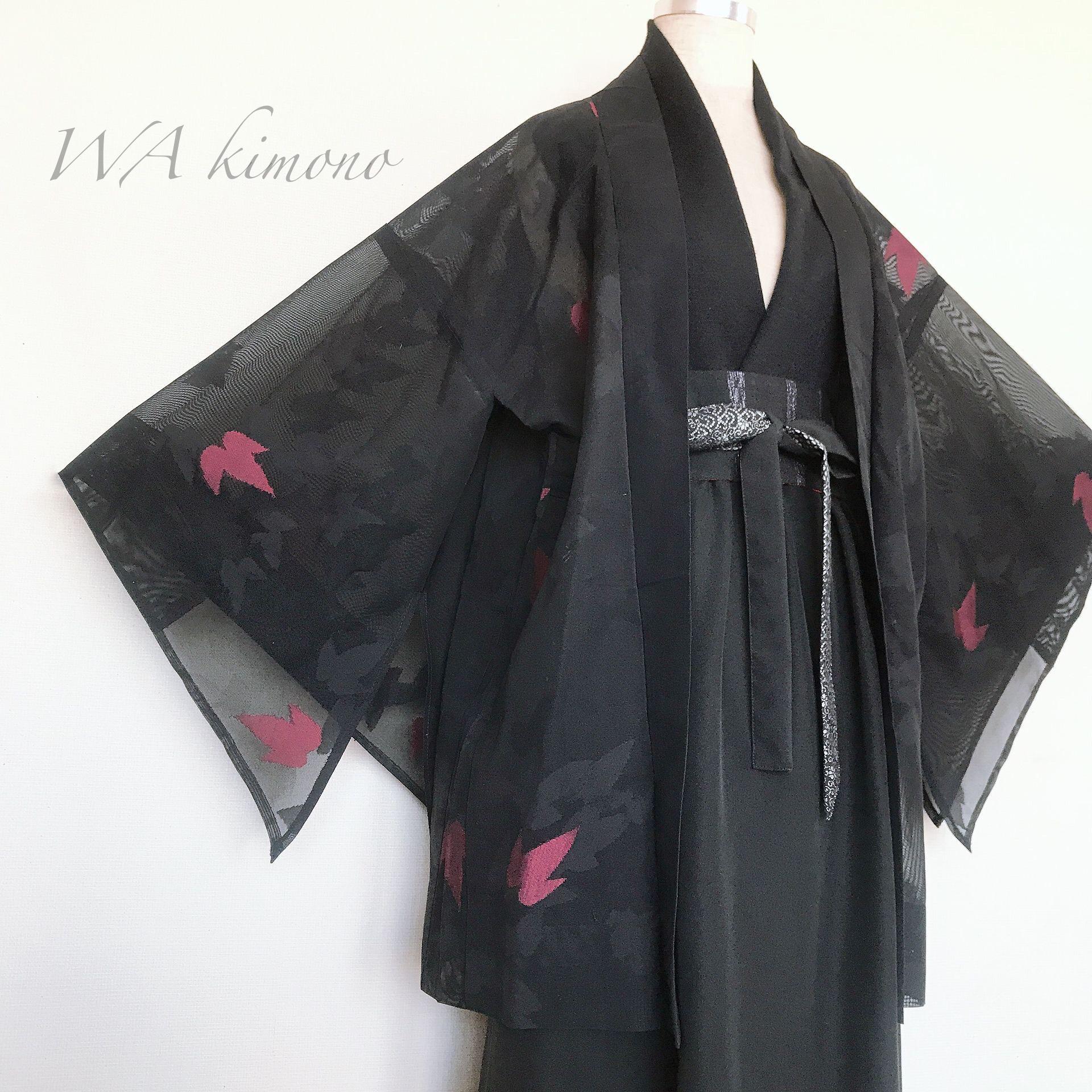 ヴィンテージ】古着 羽織り 着物カーディガン モード 和柄 黒 赤