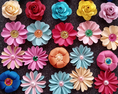 クラフトパンチ 薔薇 オーダー受付中(*´∇｀) ペーパーフラワー詰め合わせ 50個 リーフ50個 クラフトパンチ