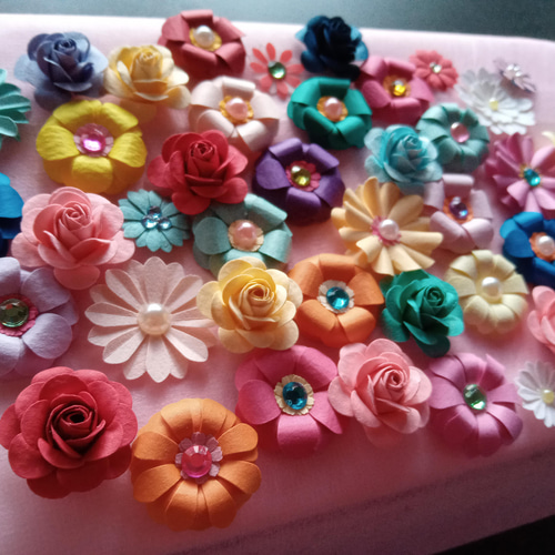 ペーパーフラワー詰め合わせ 50個 リーフ50個 クラフトパンチ 薔薇 花