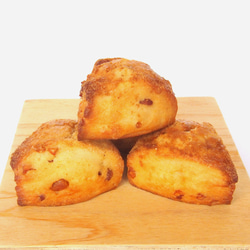 【生クリーム仕込みのしっとりスコーン】メープルスコーン ３個セット 1枚目の画像