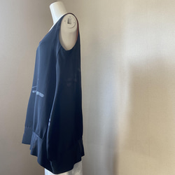 着物リメイク　絹　チュニック　ジャンパースカート　ふっくら　黒漆　黒　ブラック 5枚目の画像