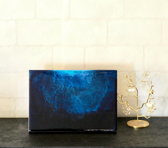 deep blue 1枚目の画像