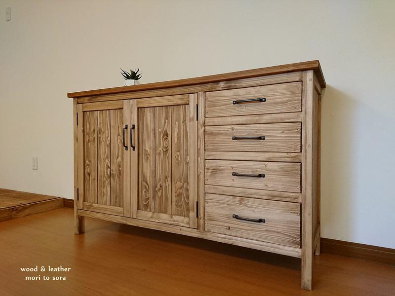 リビングボードWG. 52,800円