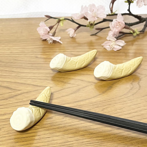 春☆京焼の箸置き 5つお好きに選んで得々~桜(大小) 苺 筍 春☆京焼の箸置き 5つお好きに選んで得々~桜(大小) 苺 筍