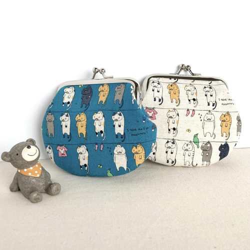 一点限り＊干された洗濯猫ちゃんの柄がま口小銭入れ＊きなり＊ がま口  