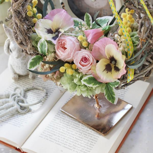 春パンジーのバッグリース プリザーブドフラワー petit chocolat 通販