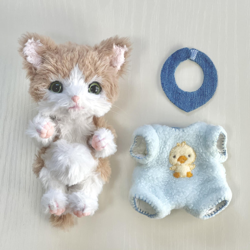 子猫ちゃん（ハチワレ茶白）」テディベア No.014 ぬいぐるみ