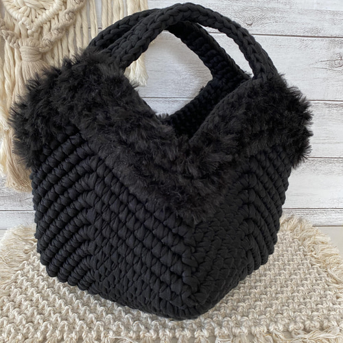 ファー付きグラニースクエアボトムトート♡ズパゲッティ グラニー  