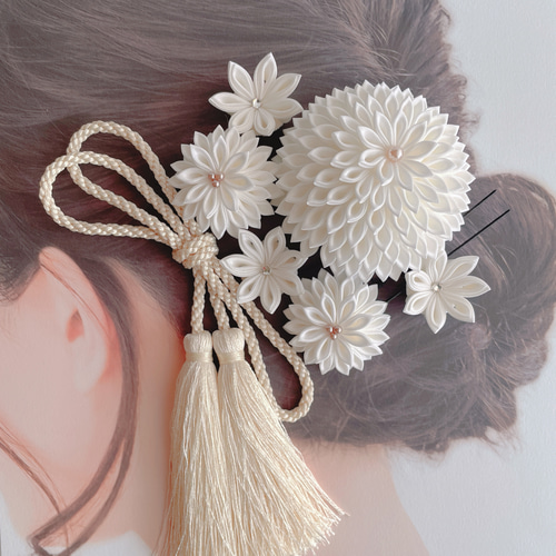 白無垢の花嫁さまへ｜正絹つまみ細工の白い髪飾りセット＊上品で凛と