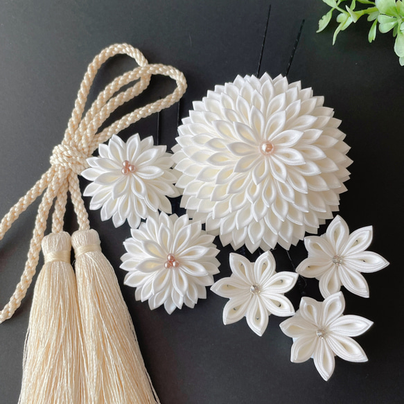 七五三髪飾り 成人式髪飾り 白無垢 結婚式つまみ細工 白無垢の花嫁さまへ｜正絹つまみ細工の白い髪飾りセット＊上品で