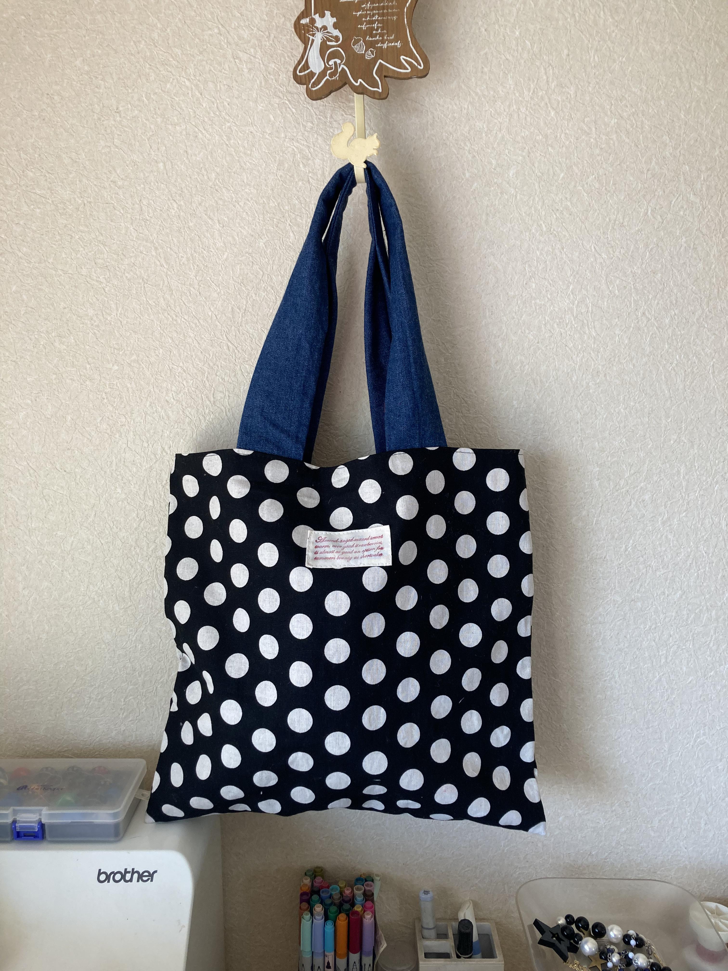 チャック付き☆水玉柄のトートバッグ☆ トートバッグ Dyune 通販