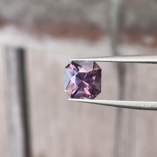 グレースピネル 天然石 1.64 ct | Zakkano | 岡崎愛知県
