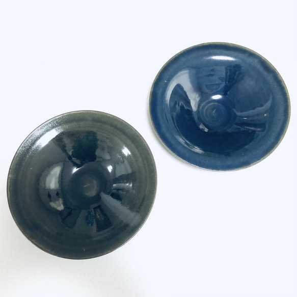 パスタ皿2枚　φ22cm✖️4.5cm(高さ)  青色✖️緑色 1枚目の画像