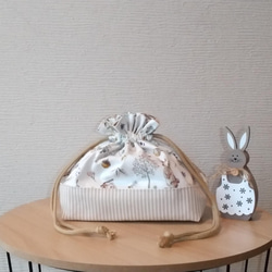 ~Milky rabbit~　フリルのお弁当袋　入学入園グッズ　巾着袋裏地付き　うさぎ　北欧　 4枚目の画像