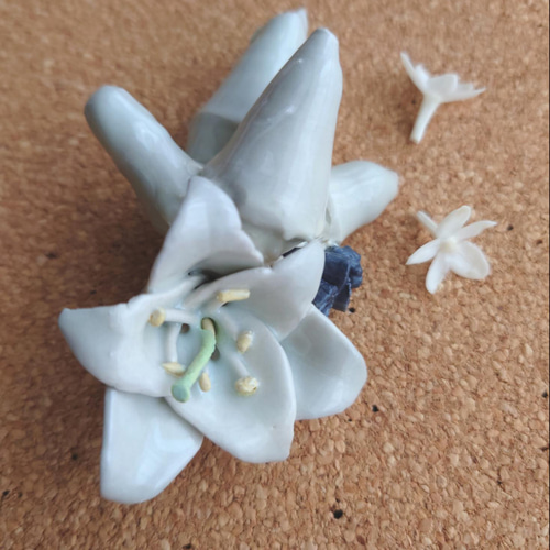 蓮の花デザインの布製オブジェ 3f99957c801d7004401972f38ae623