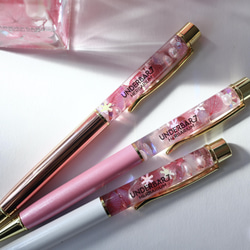 桜ピンクのハーバリウムボールペン　母の日　入学祝い　プレゼント　ギフト　桜ピンク　ドライフラワー 　贈り物　ギフト　 4枚目の画像