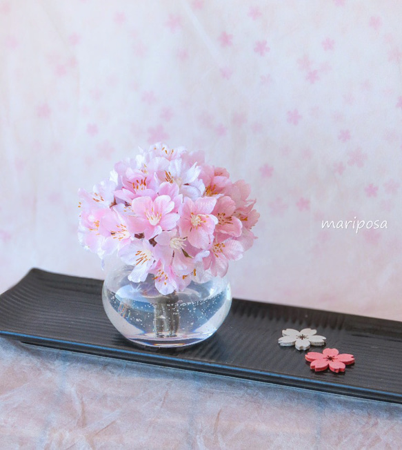 桜・春を楽しむ可愛い桜の花・グラスフラワーアレンジ ～ ガラス