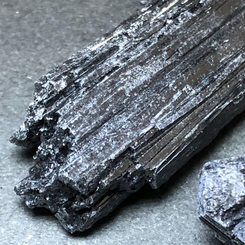 高さ11センチ　ブラックトルマリン　原石 1点物】天然原石 ブラックトルマリン原石 電気石 /約2855g/1個