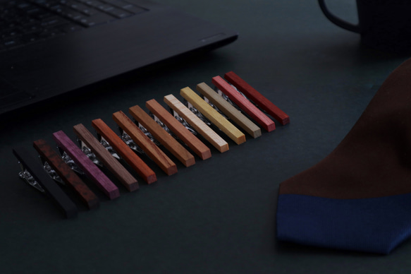 【人気６樹種】シンプルスリムな木製ネクタイピン 5枚目の画像