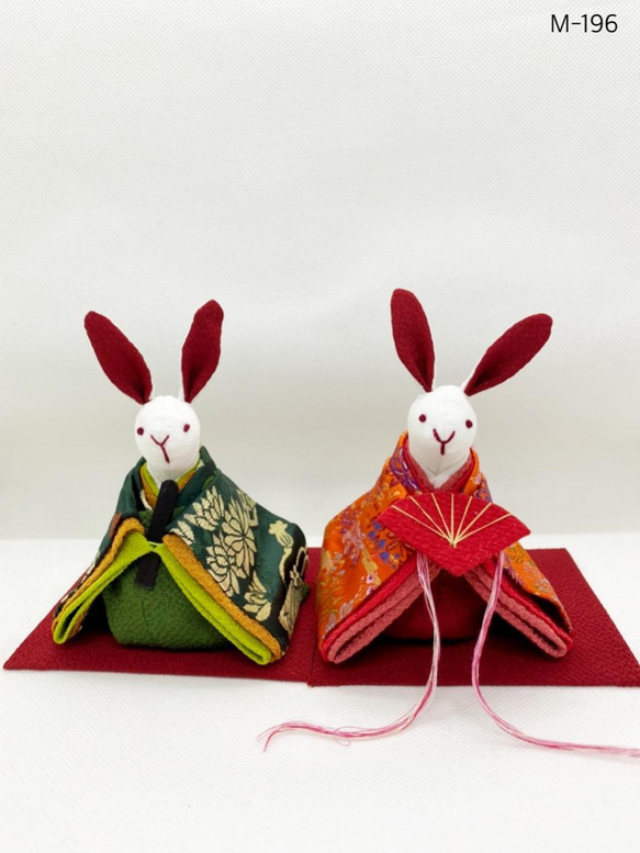 豪華な金襴生地のお着物のうさぎ雛 (雛人形.お雛様.おひな様) ひな人形