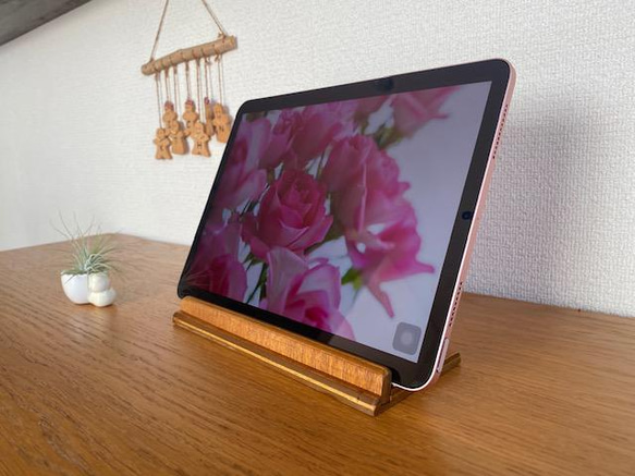 送料無料♬  小物飾り♬  スマホスタンド　iPadスタンド  タブレットスタンド 2枚目の画像