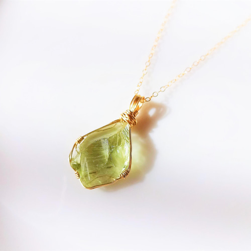 純正シエラ産アンダラクリスタルペンダントトップ　23g　14kgf 純正シエラ産アンダラクリスタルペンダントトップ 23g 14kgf