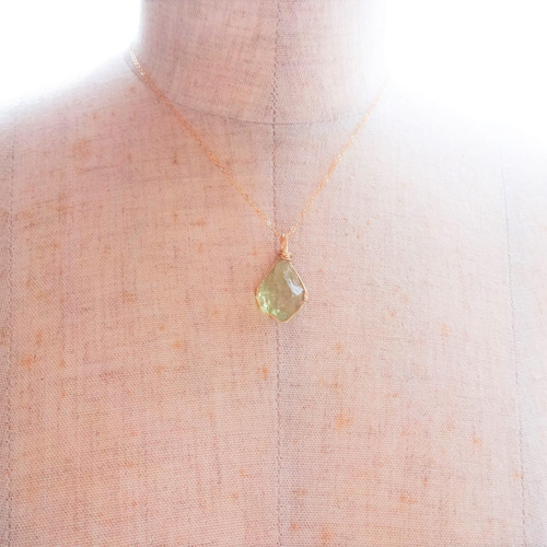 純正シエラ産アンダラクリスタルペンダントトップ　23g　14kgf 純正シエラ産アンダラクリスタルペンダントトップ 23g 14kgf