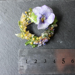 送料無料！本物の花リースブローチ『お花リース』 5枚目の画像