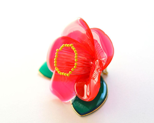 ツバキの花です❣️ 王一博 肖戦 博君一肖 ツバキの花　レジン　キーホルダー 王一博 肖戦 博君一肖 ツバキの花 レジン キーホルダー 0828