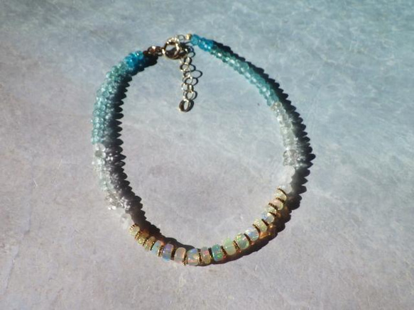 *14Kgf* Opal Ocean Ombre Bracelet　オパール＆アクアマリン＆アパタイト☆アジャスター 3枚目の画像