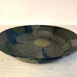 花。紋陶製圓盤-淺盤_陶器餐盤 第2張的照片