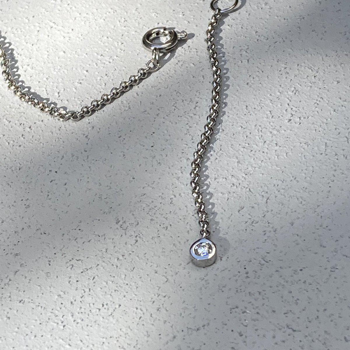 デイリーユースにダイヤモンドブレスレット=dot stainless bracelet~