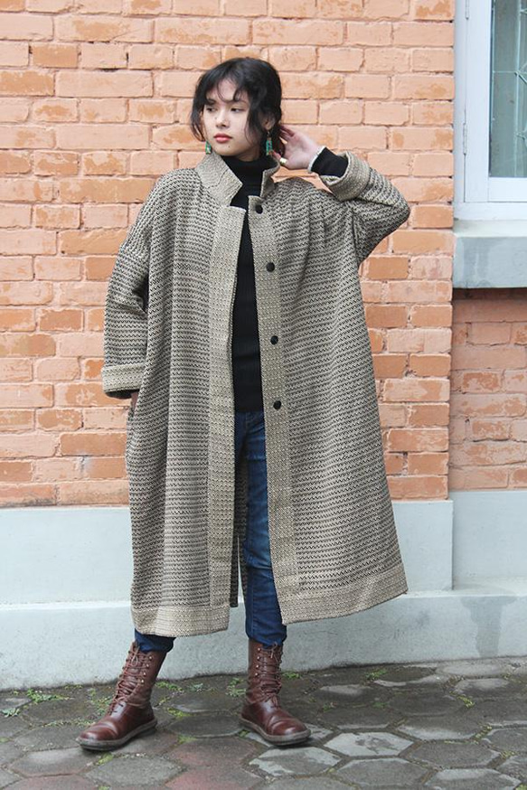 【人氣補貨】復古提花大衣，完美契合春季 第3張的照片