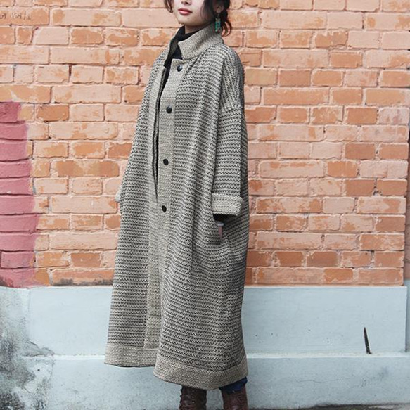 【人氣補貨】復古提花大衣，完美契合春季 第2張的照片