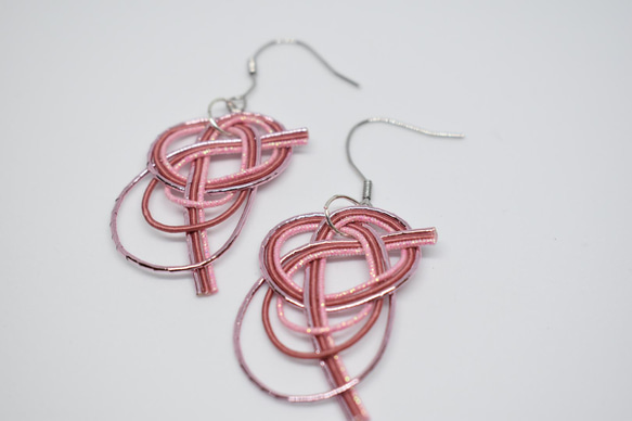 [ゆあ]水引ピアス/イヤリング　相生結び水引アクセサリー ゆあ様専用]水引ピアス/イヤリング 相生結び水引アクセサリー