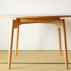 【K様専用】チェリー材の丸ダイニングテーブル 4枚目の画像
