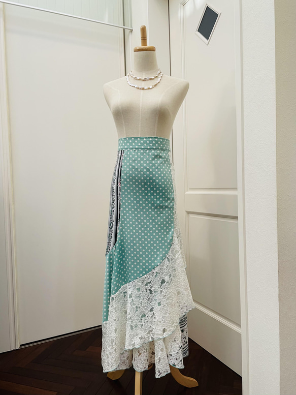 フラメンコ　エスカルゴ巻きスカート　アイボリー刺繍柄 SALE】フラメンコ エスカルゴ巻きスカート アイボリー刺繍柄