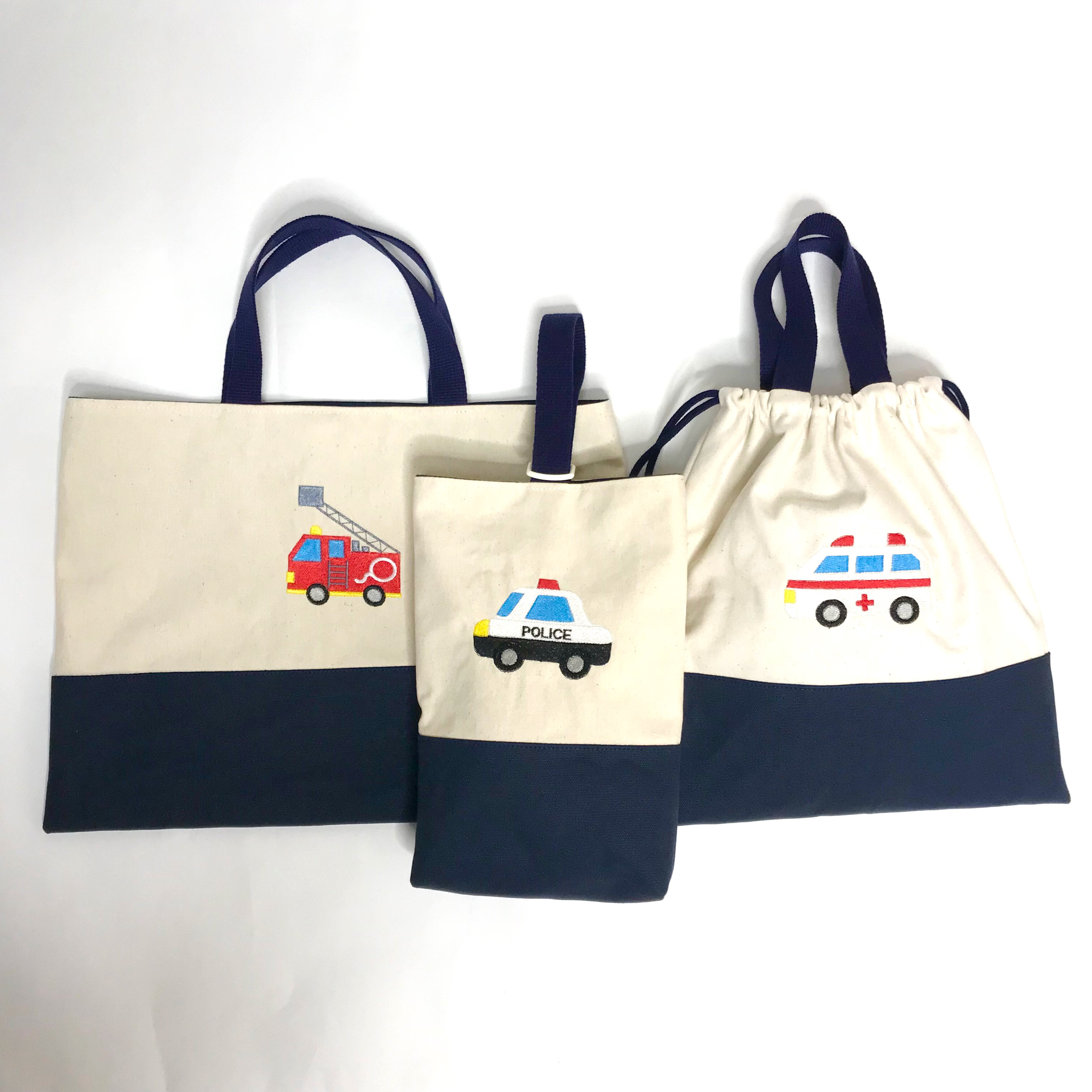 消防車　お名前刺繍入りレッスンバッグ　他
