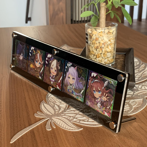 から厳選した ウマ娘用・黒枠フレーム アクリル スクリューダウンスタンド 5枚 カードサプライ+アクセサリ